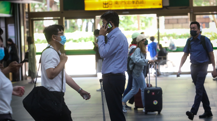 【香港商報】文武：「賣豬仔」案台受害者眾 蔡英文要負主責